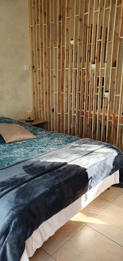 Studio Cosy Avec Grande Terrasse Au Calme Villa Saint-Cyr-sur-Mer Eksteriør billede